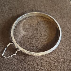 Elegant Silver Bangle Bracelet